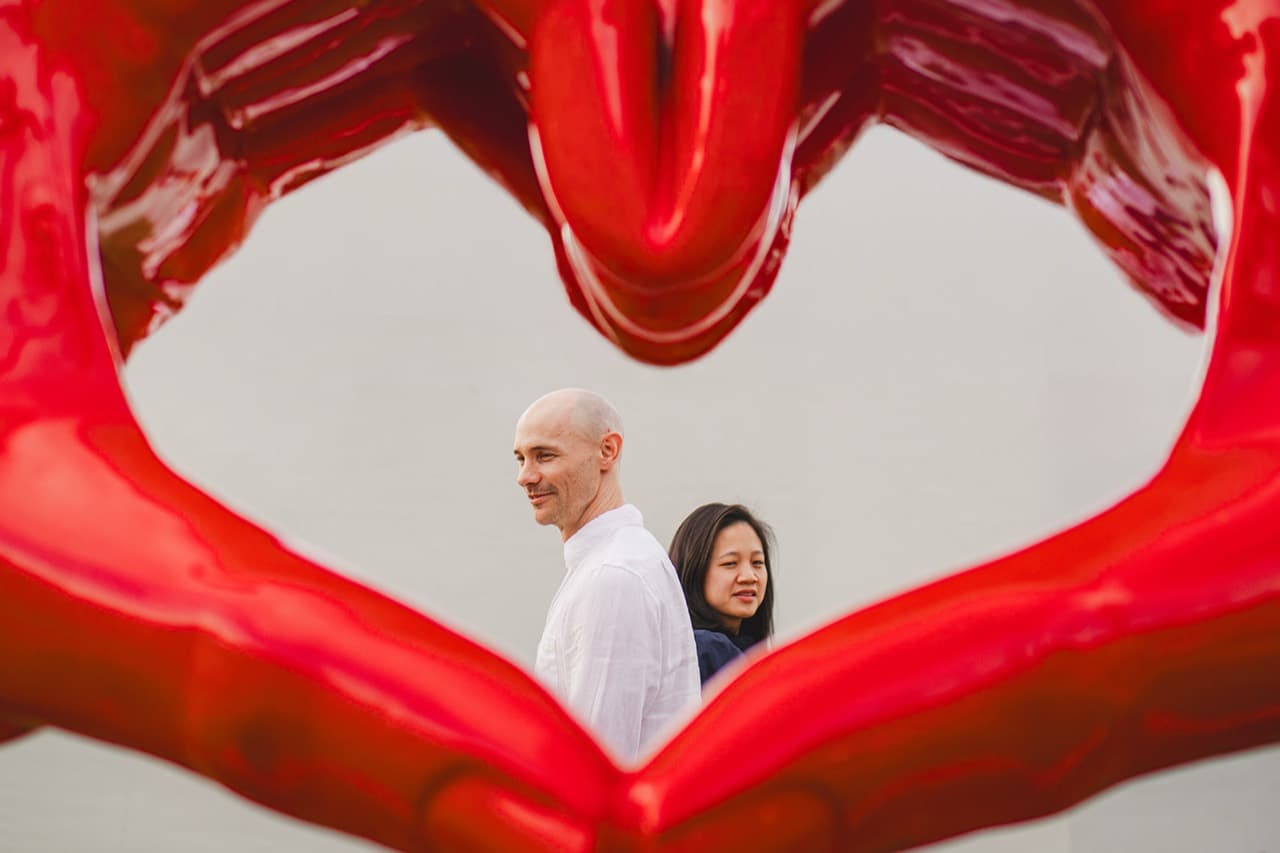 Beverly Hills Engagement Photo Guide, photograph 1