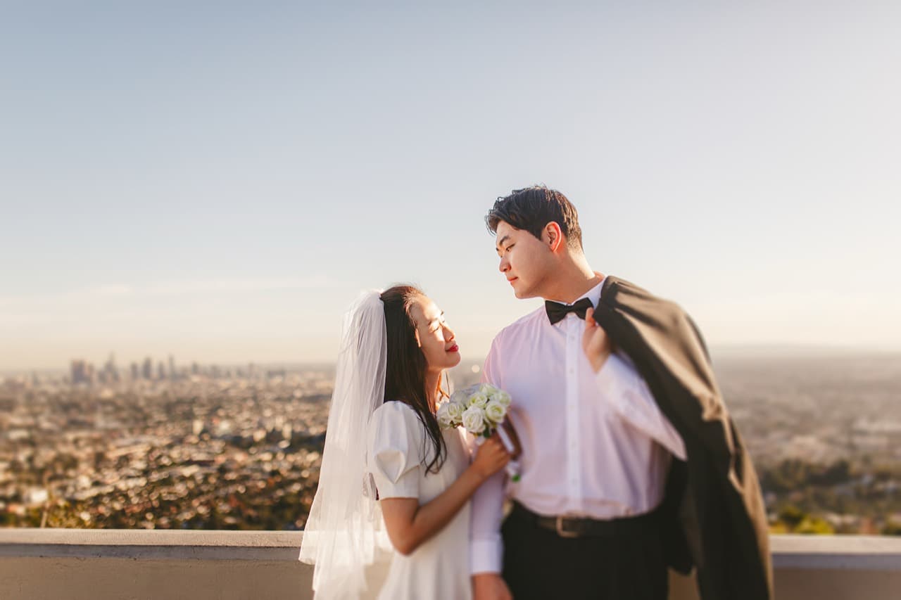 Griffith Observatory Engagement Photo Guide, photograph 1