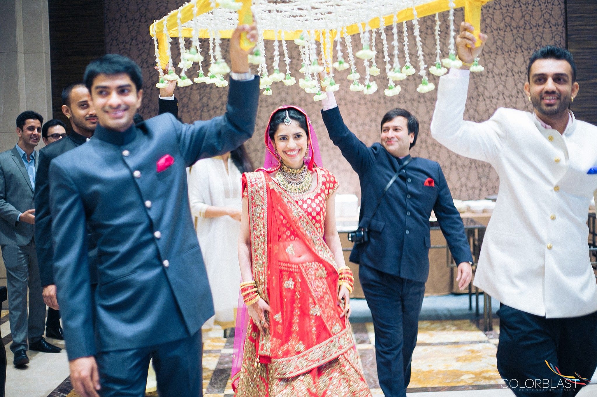 st regis mumbai samachar arushi sameer - destination wedding photography by ColorBlast Weddings